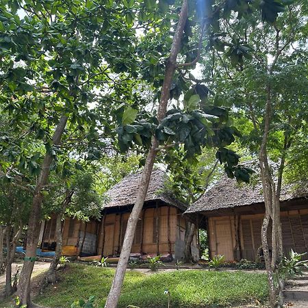 Maweni Beach Bungalows Kilindoni Bagian luar foto