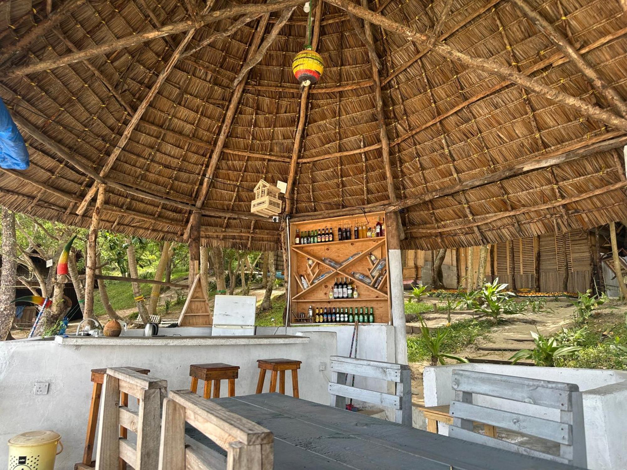 Maweni Beach Bungalows Kilindoni Bagian luar foto