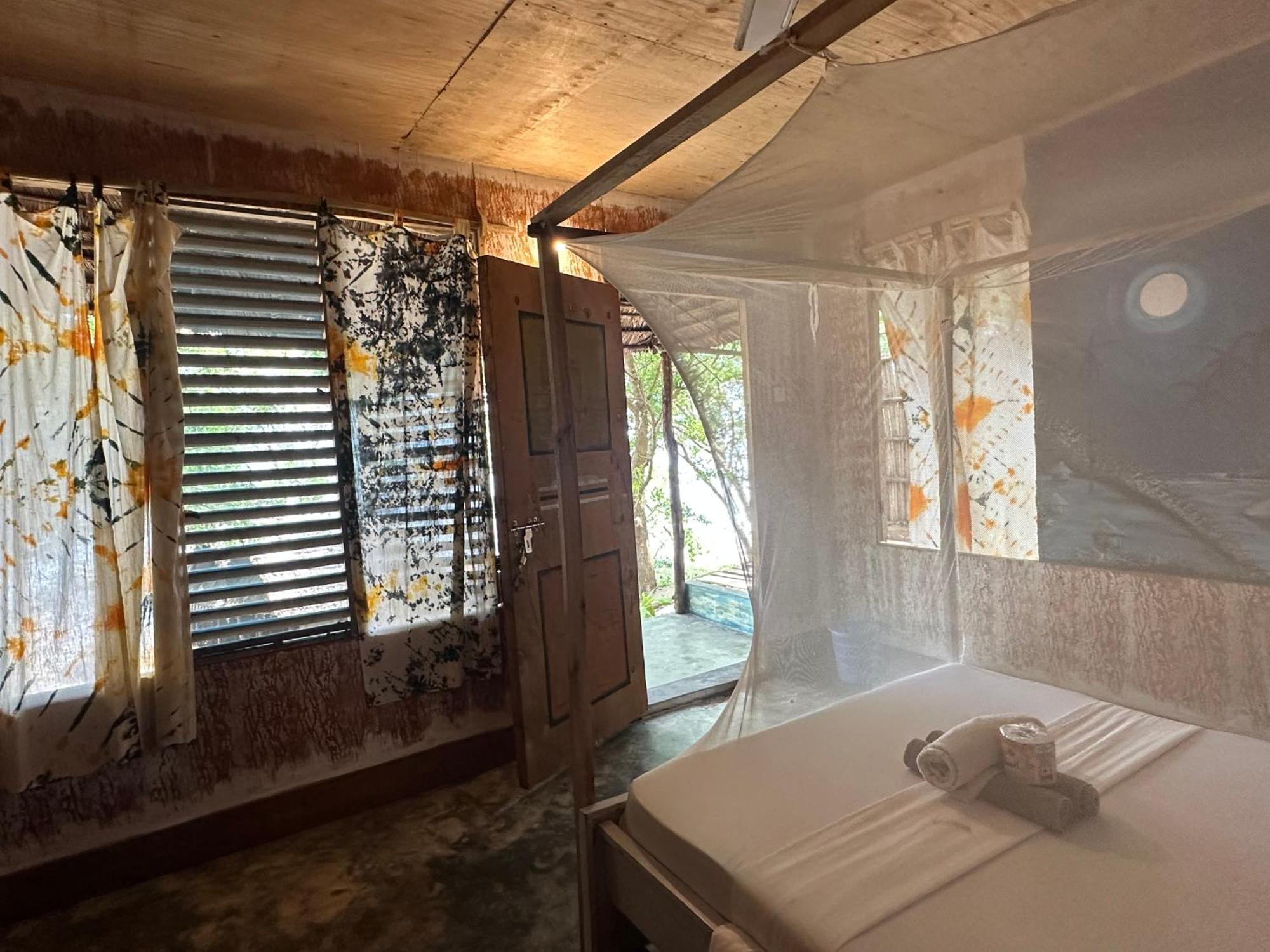 Maweni Beach Bungalows Kilindoni Bagian luar foto